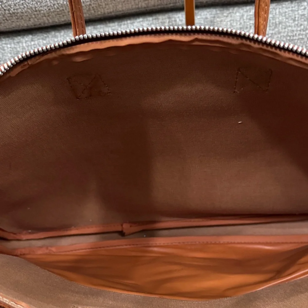 Elegant Brown Men's briefcase